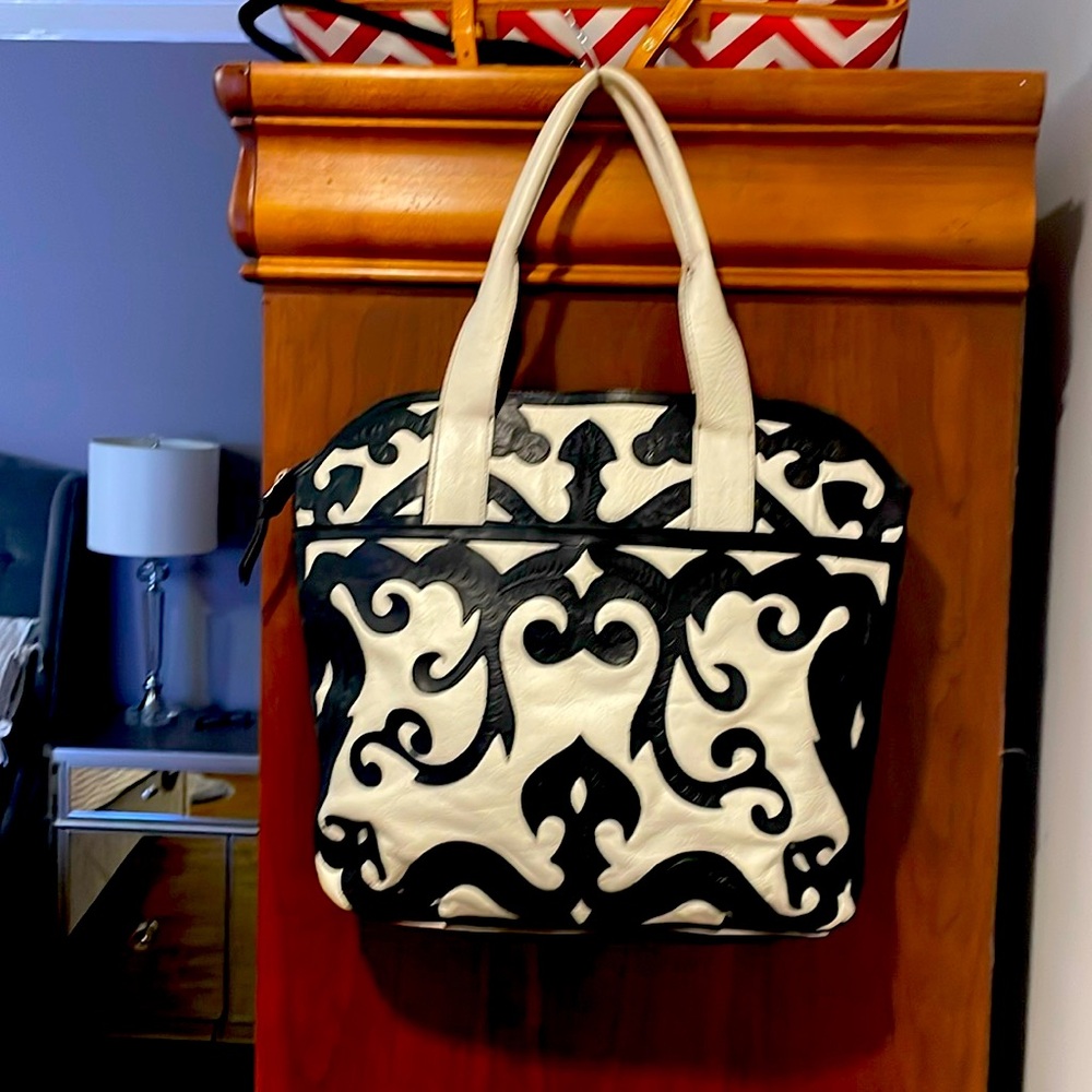 Beautiful leather bag.